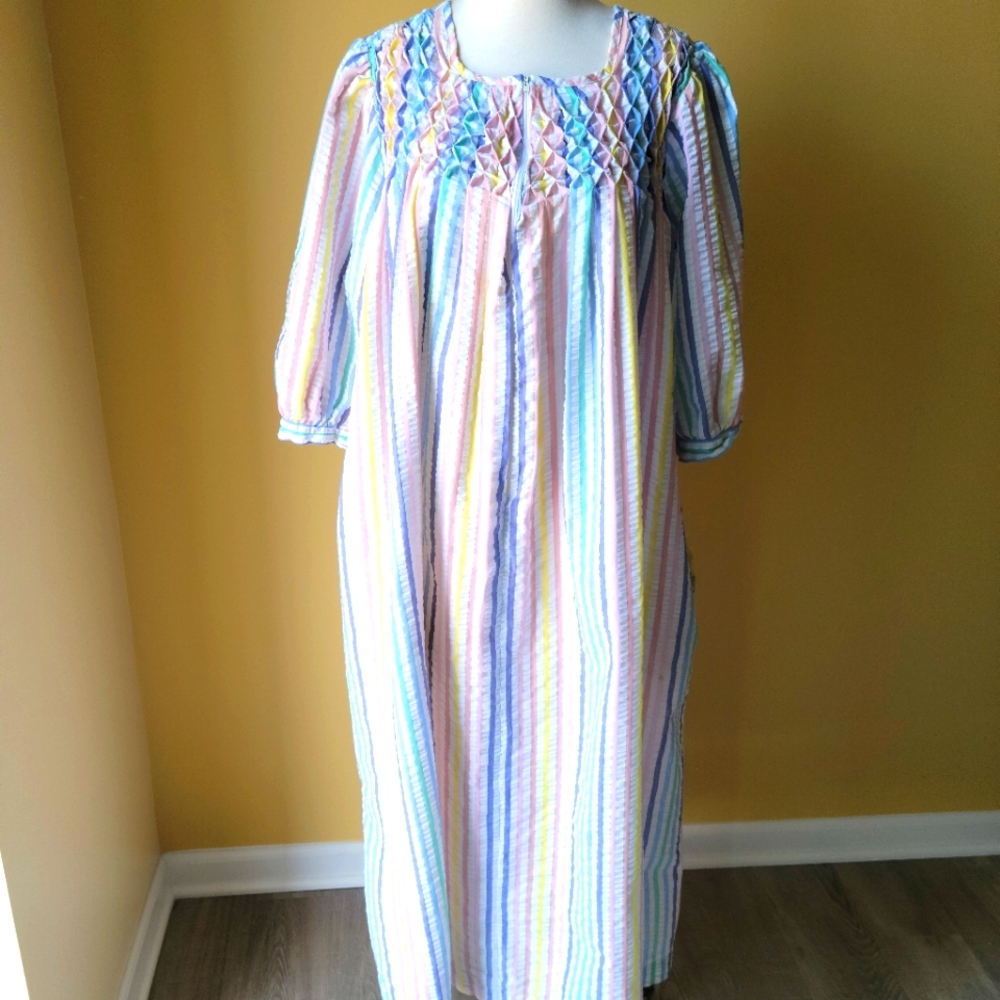 Vintage 50s rainbow house dress